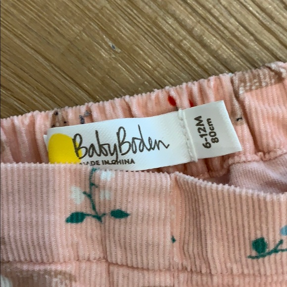Baby Boden Corduroy Shorts / Bloomers - Picture 4 of 4